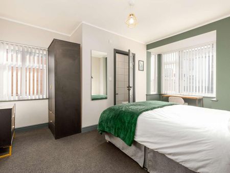 1 bedroom in a house share to rent - Photo 3