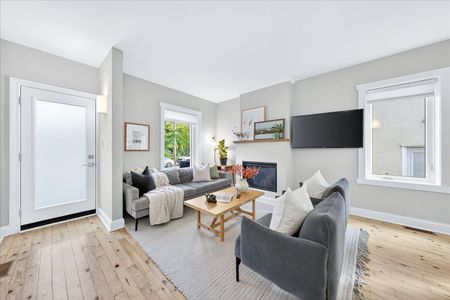 For Lease - 338 Bartlett Avenue, Toronto, Ontario - Photo 2