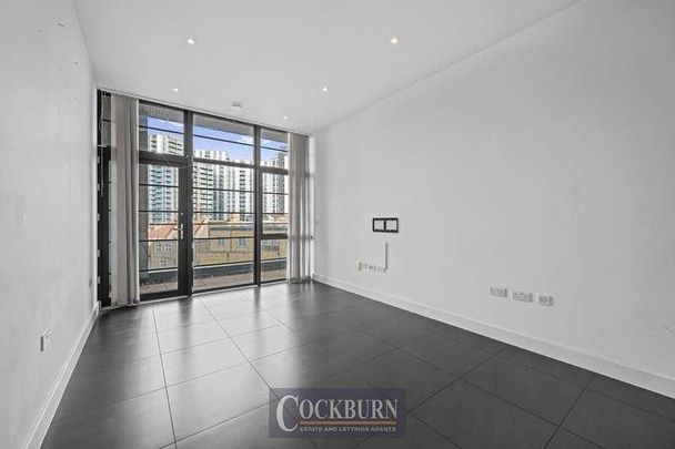 Powis Street, London, SE18 - Photo 1