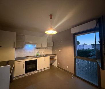 Location Appartement 3 pièces 63m² ISTRES 13800 - Photo 4