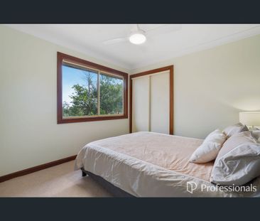 60 Paradise Dr, Tamborine Mountain, Qld 4272 - Photo 1