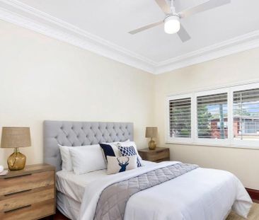 17 Gailes Street, Sutherland NSW 2232 - House For Rent | Domain - Photo 2