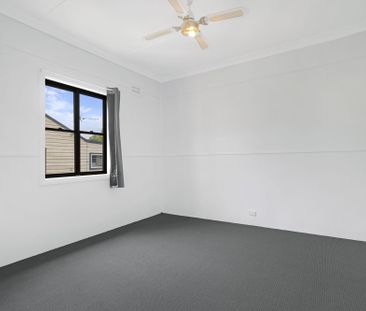 7 Jamieson Street, Gateshead, NSW, 2290 - Photo 3