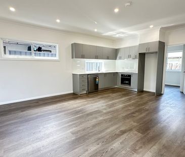 Brand New 2 x Bedroom Granny Flat in a Great Macquarie Fields Locat... - Photo 2