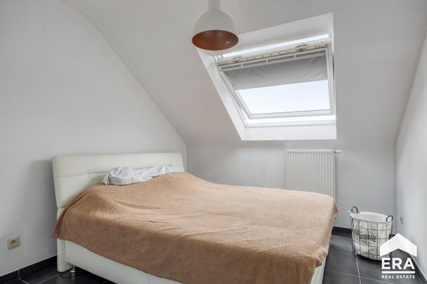 Instapklaar appartement met 3 slaapkamers en garage - Photo 1