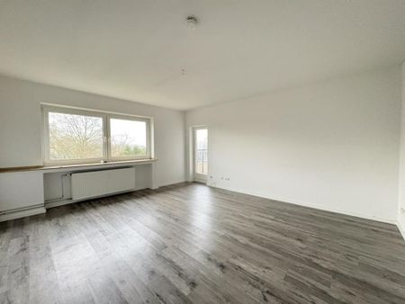 ++schöne 3 Zimmer Wohnung mit Balkon++ - Photo 3