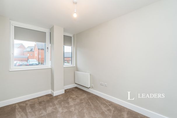 1 bedroom apartment to rent Compass Point, 450 Romsey Road, Southampton, SO16 - Photo 1