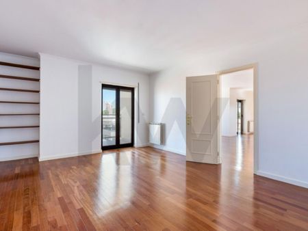 Apartamento T5 em Lisboa - Photo 5