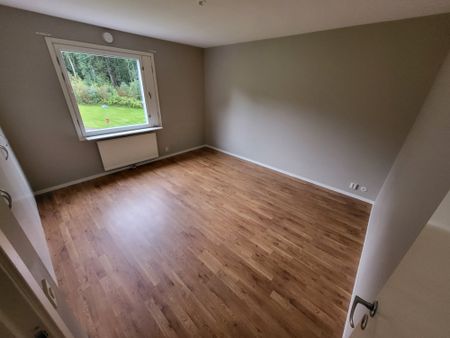 Karlslättsv 9 A - Foto 3