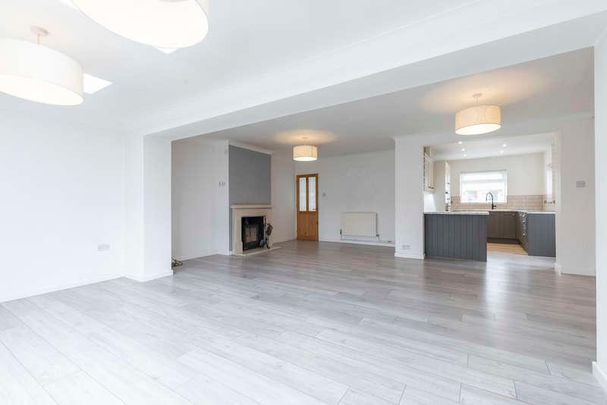 Paddocks Lane, Cheltenham, GL50 - Photo 1