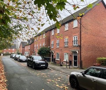 Cherry Avenue, Openshaw, Manchester - Photo 1