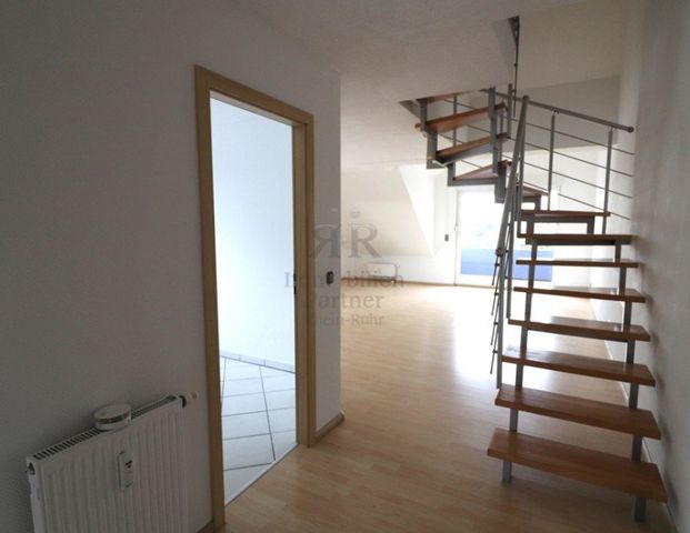 Schöne Maisonette-Wohnung in bevorzugter Lage von Hiesfeld! - Photo 1