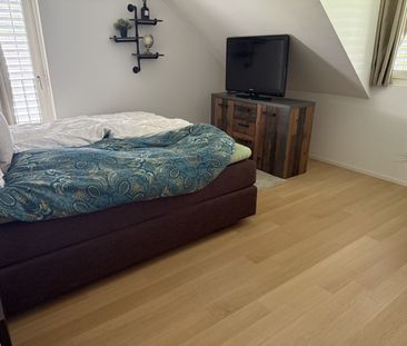 3½ ZI-WOHNUNG IN EMBRACH (ZH), MÖBLIERT, TEMPORÄR - Photo 4