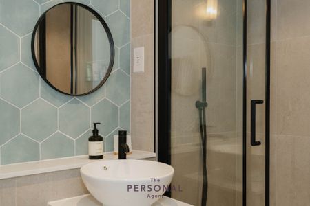 Garland House, Epsom - Photo 4