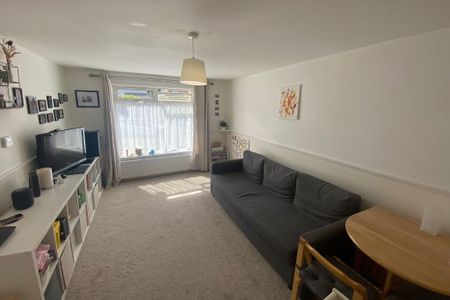 10/1 Bughtlin Drive, Edinburgh, EH12 8UX - Photo 4