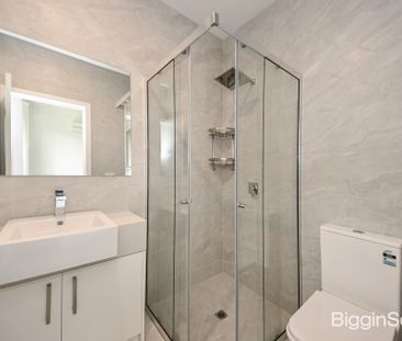 Spacious Three-Bedroom Retreat Moments from The Glen - Photo 3