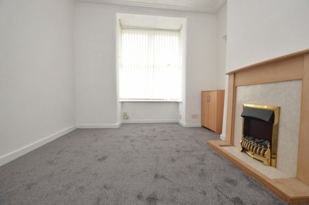 2 Bedroom Terraced House - Photo 3