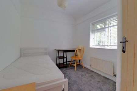 5 bedroom end of terrace house to rent - Photo 5