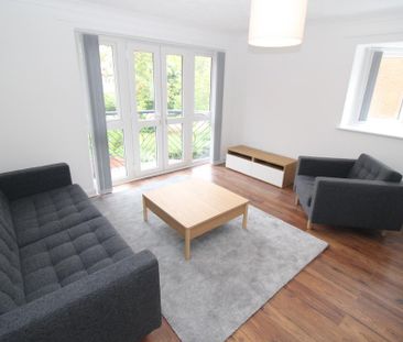 2 bedroom flat to rent - Photo 1