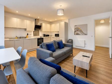 3 bedroom apartment to rent - Photo 3