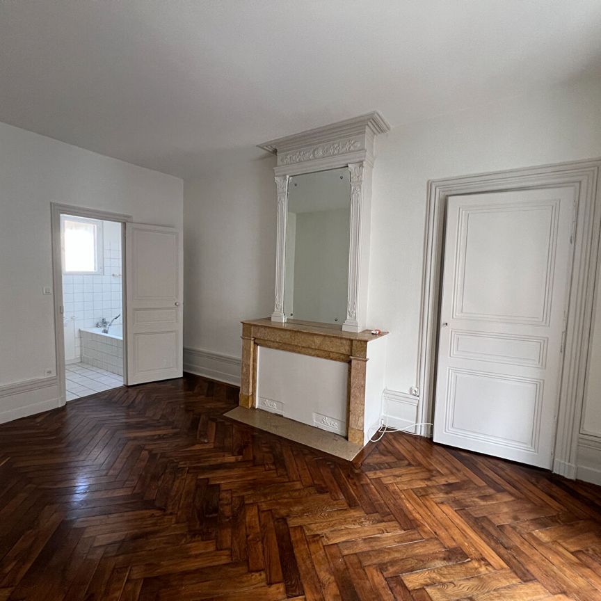 Location Appartement 2 pièces 75m² - Photo 1