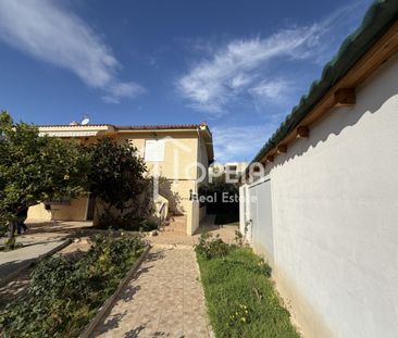 Ενοικίαση κατοικίας, 160 τ.μ., Σαρωνίδα, 1.600 € - Photo 2