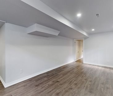 For Lease - 38 Prince George Crescent, Barrie, Ontario - Photo 2
