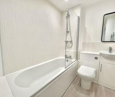 1 bedroom apartment to rent - Photo 2