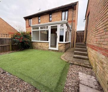 Lambarde Close, Rochester, ME2 - Photo 6