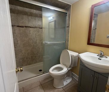 For Lease - 5283 Pedalina Drive, Mississauga, Ontario - Photo 5