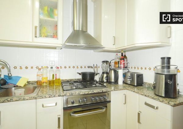 Mieszkanie na wynajem - 80 m² - 3 pokoje Barcelona Katalonia