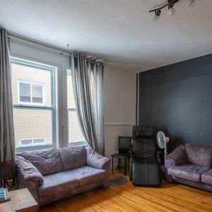 Immeuble - 317-327 Mont-Plaisant Grand 5 ½ - Secteur Cégep - Photo 2