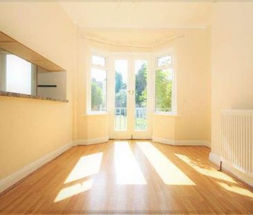 Grasmere Avenue, Hounslow, London, TW3 - Photo 3