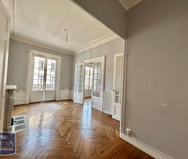 Location Appartement 3 pièces 83m² ST ETIENNE 42100 - Photo 4