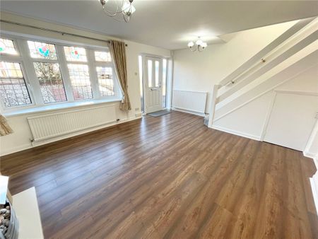 Milford Drive, Shipley View, Ilkeston, Derbyshire, DE7 - Photo 2