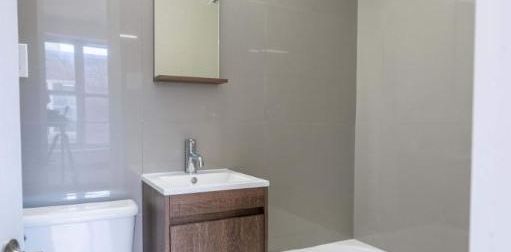 🏙️ Apt 2 ch, 8ᵉ étage | UN MOIS GRATUIT | métro Guy-Concordia - Photo 2