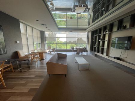 For Lease - 4677 Glen Erin Drive Unit# 105, Mississauga, Ontario - Photo 4