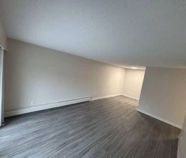 Beachwood — Kelly Court - Photo 3