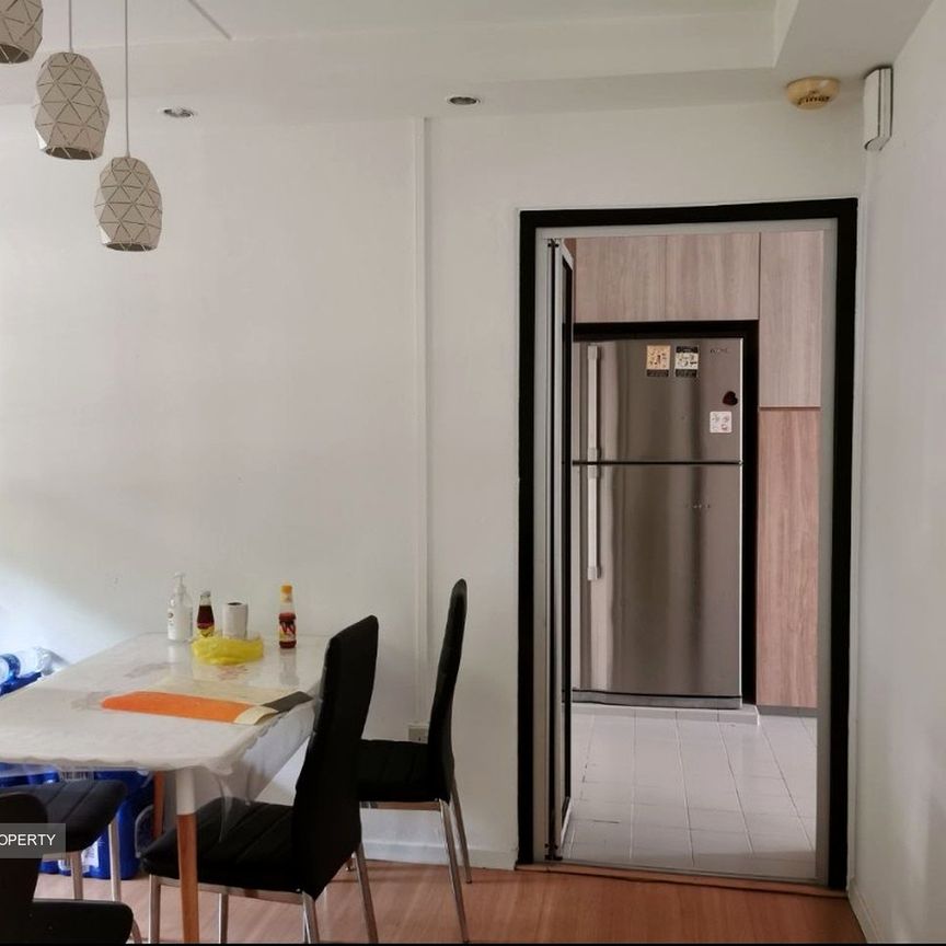 Blk 181 Stirling Rise (Queenstown), HDB 4 Rooms - For Rent - Photo 1