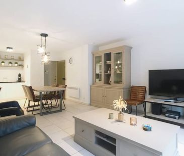 Appartement te huur - Photo 1