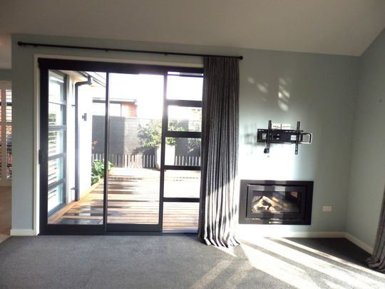 Parkside Paradise: 3 Bed Townhouse - Photo 1