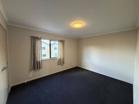 228/172 McLeod Road Te Atatu South - St Clair Village - Photo 2