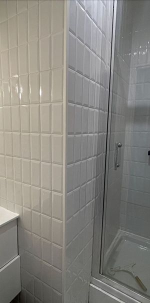 Une chambres en colocation, appartement 4 pièces - Photo 2