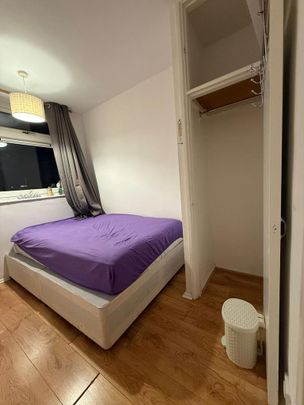 4 bedroom flat share to rent - Photo 1