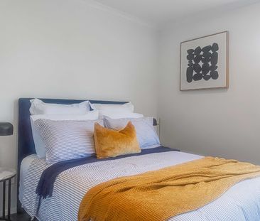 Brand new ground level 1 x bed Northcote Apartment! - Photo 1