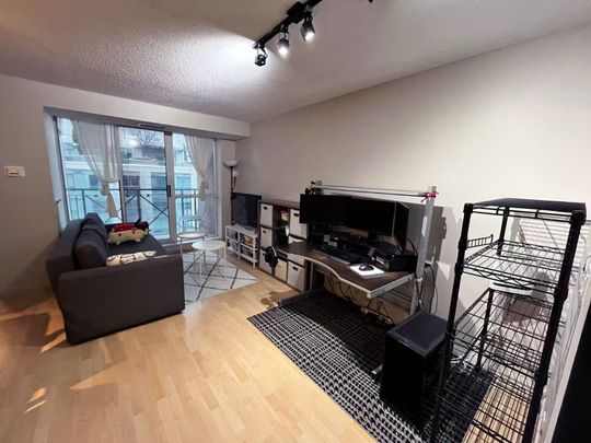 For Lease - 140 Simcoe Street Unit# 1406, Toronto, Ontario - Photo 1