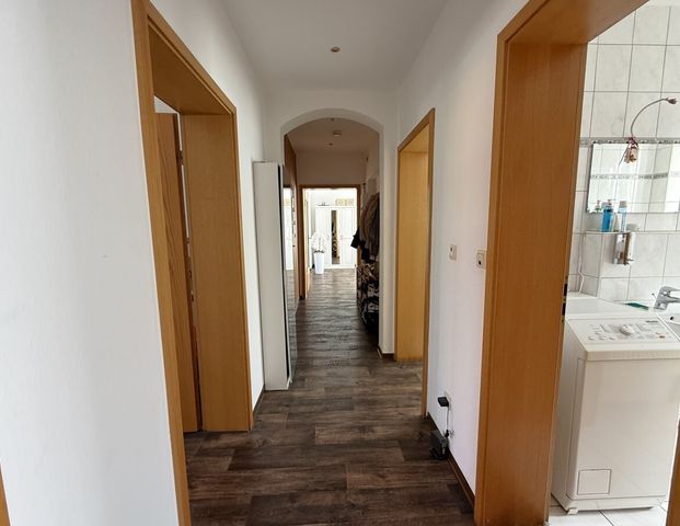 Bremerhaven-Mitte // 4,5-Zimmer-Wohnung im Zentrum - Photo 1