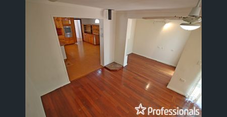 CLIFTON HILLS LOCATION! GORGEOUS VIEW OF THE CITY! A MUST SEE - Photo 3