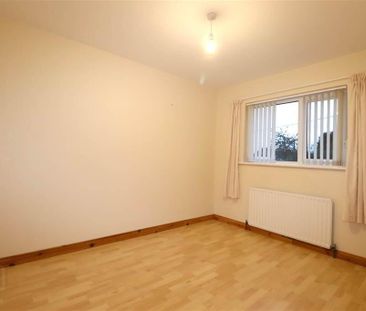 4 The Beeches, Lower Ballinderry, Antrim, BT28 2RJ - Photo 5