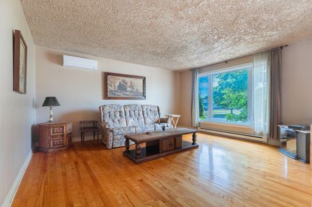 Maison de plain-pied à louer - Longueuil (Saint-Hubert) (Centre) Maison de plain-pied à louer - Longueuil (Saint-Hubert) (Centre) - Photo 3